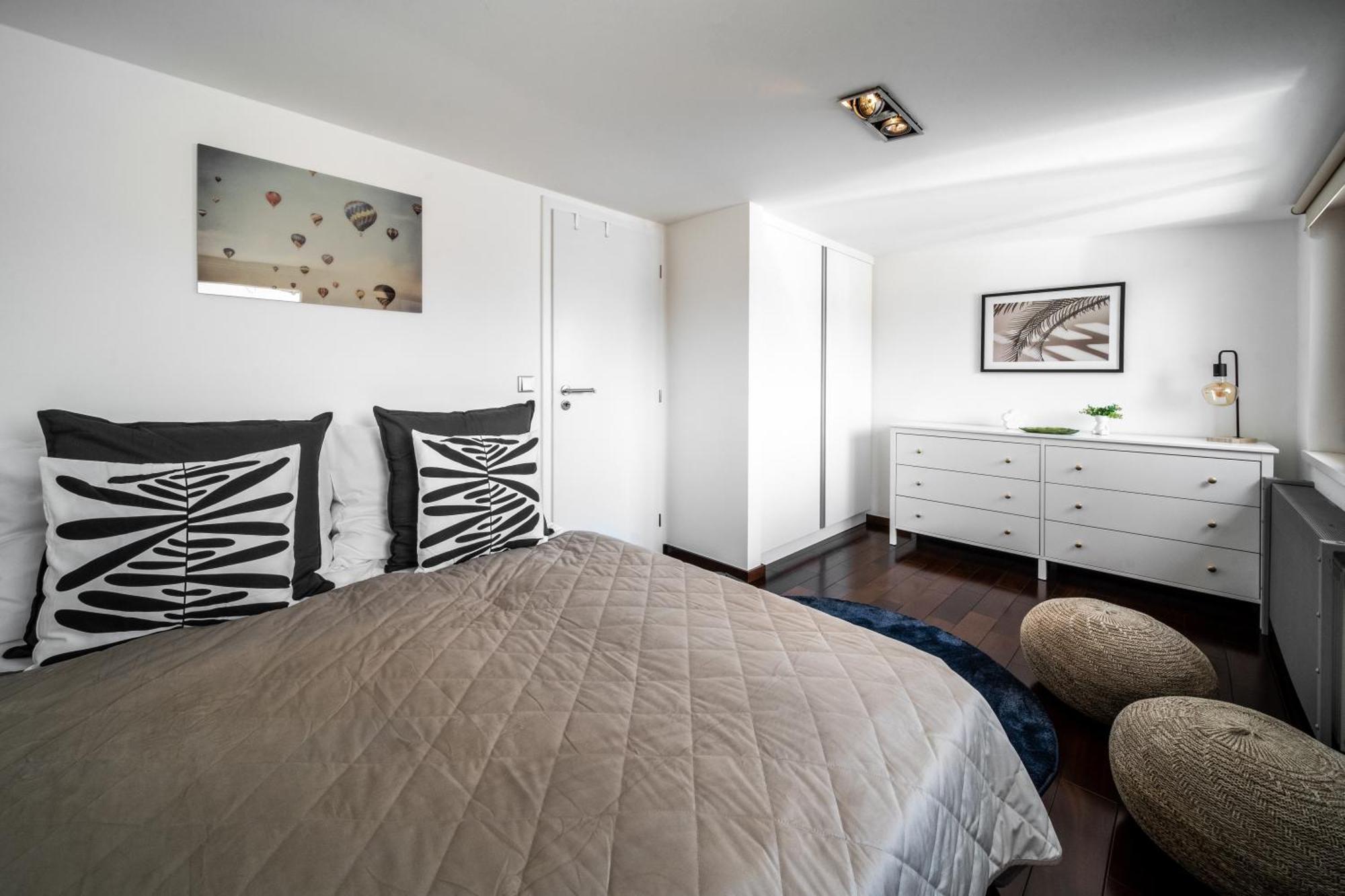 View Luxury With Foosball & Xbox - In Centre Appartamento Praga