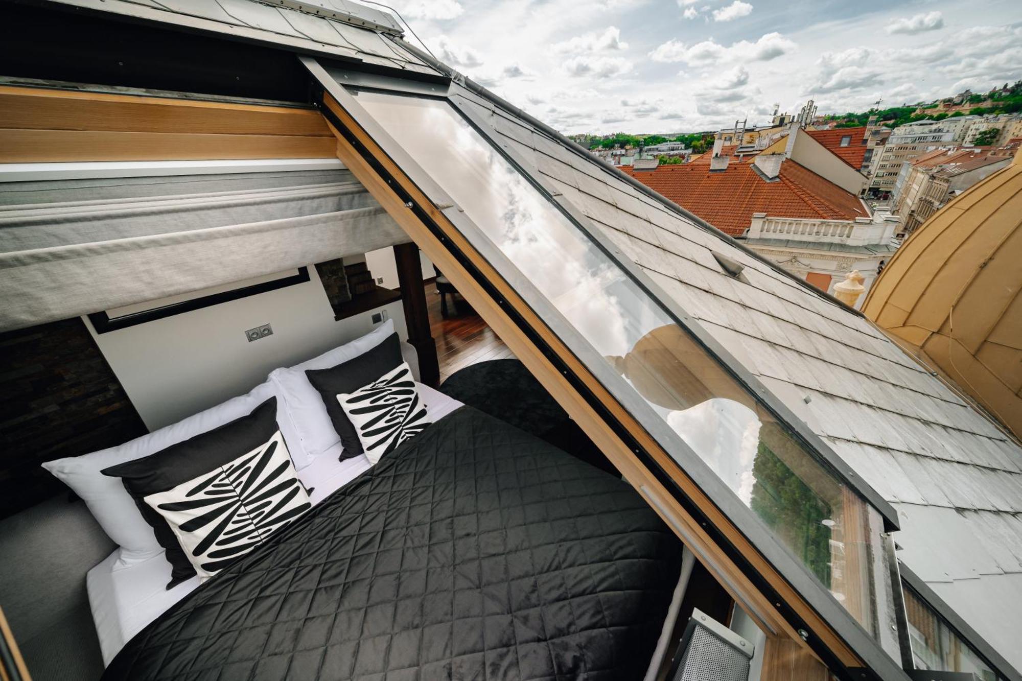 View Luxury With Foosball & Xbox - In Centre Appartamento *